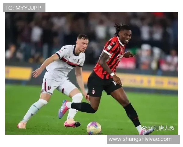 AC米兰与曼彻斯特联激战正酣谁将赢得这场巅峰对决